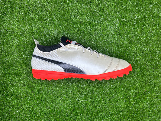 Puma One 17.4 TT
