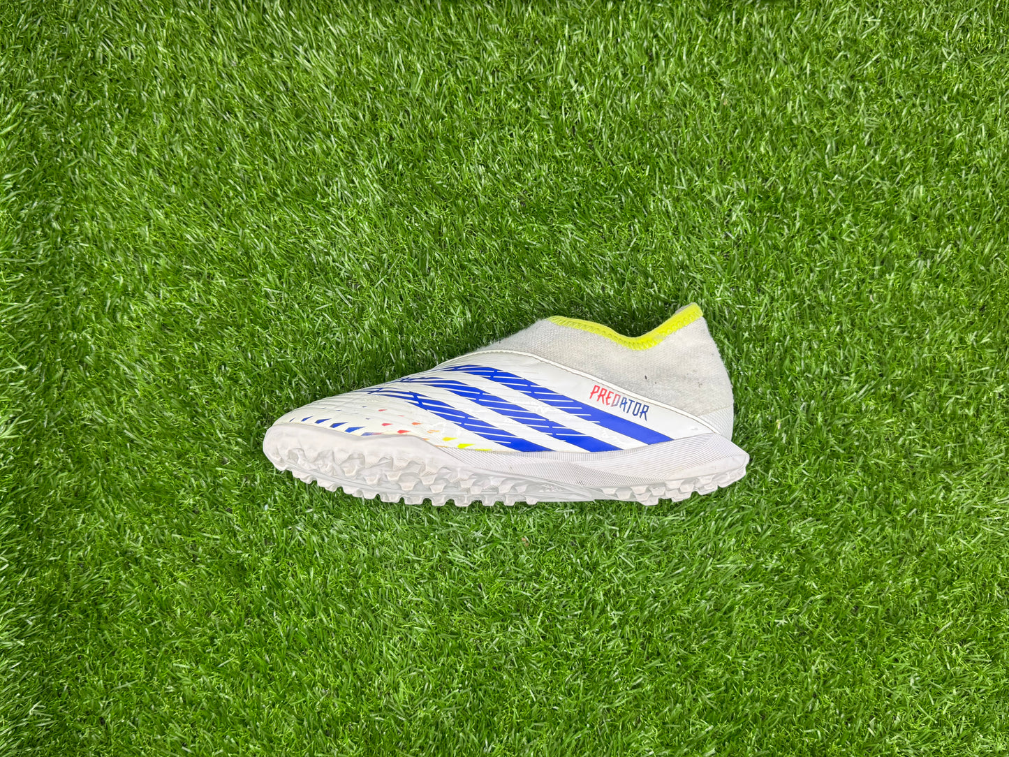 adidas Predator Edge .3 Laceless TF