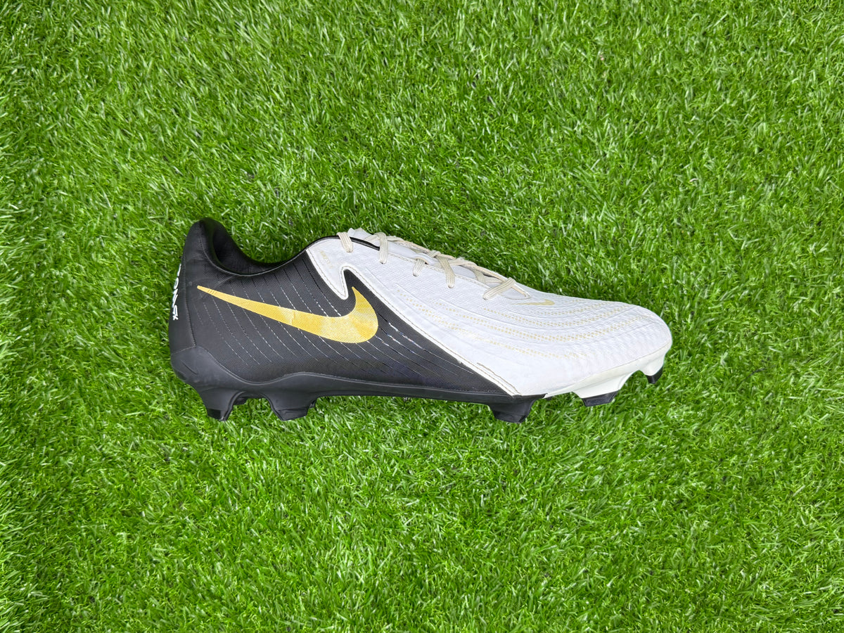 Nike Phantom GX 2 Academy MG
