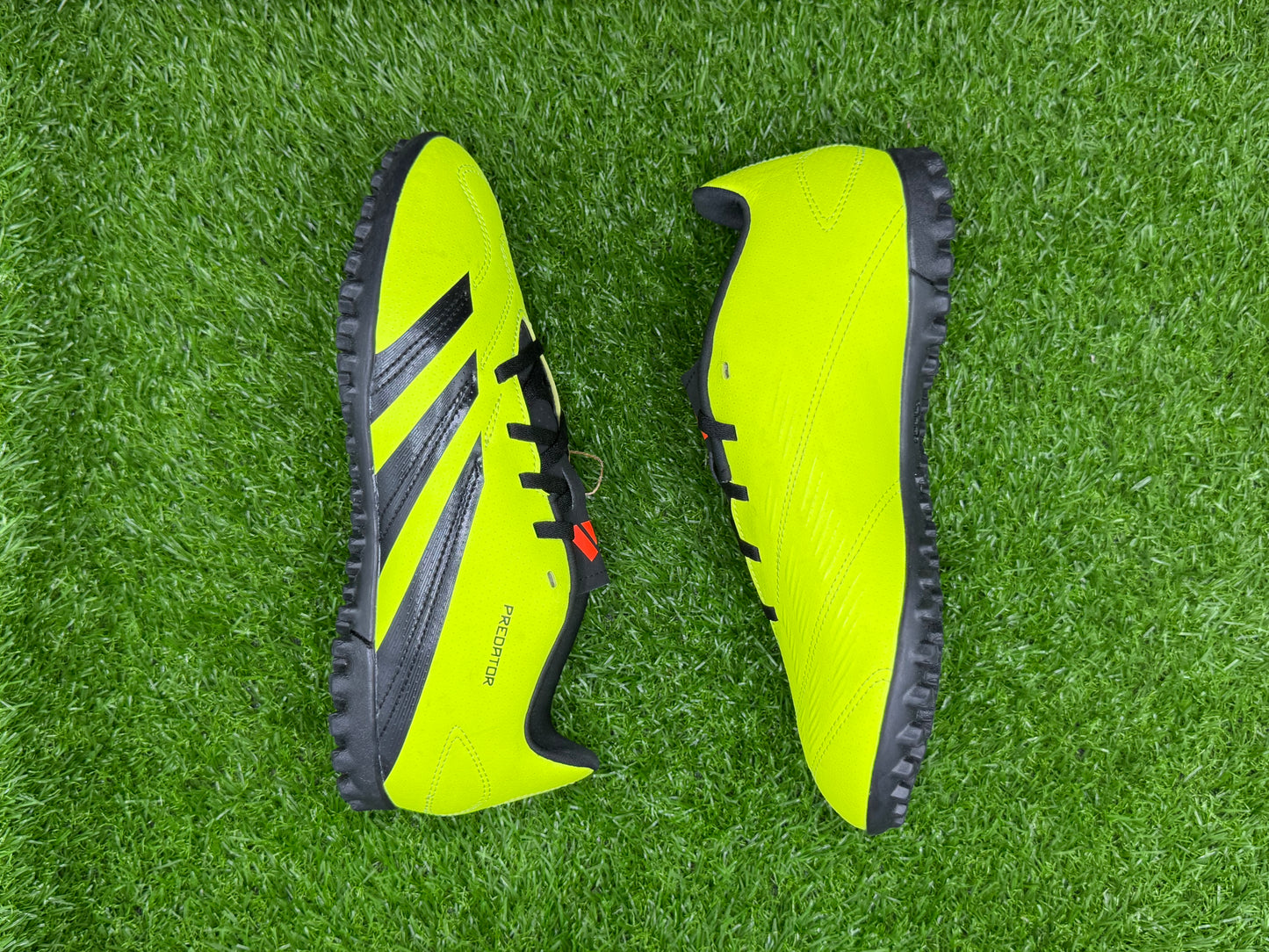Adidas Predator Club TF (Brand New)