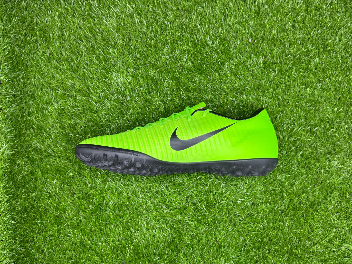 NIKE MERCURIAL VICTORY VI TF