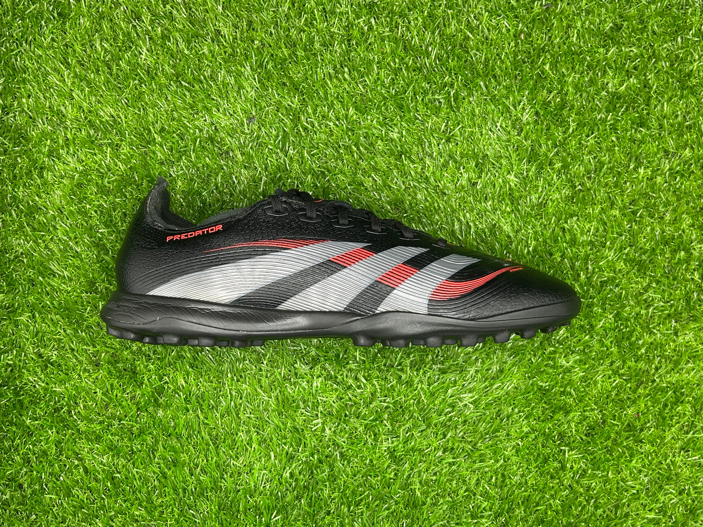 Adidas Predator 24 League TF