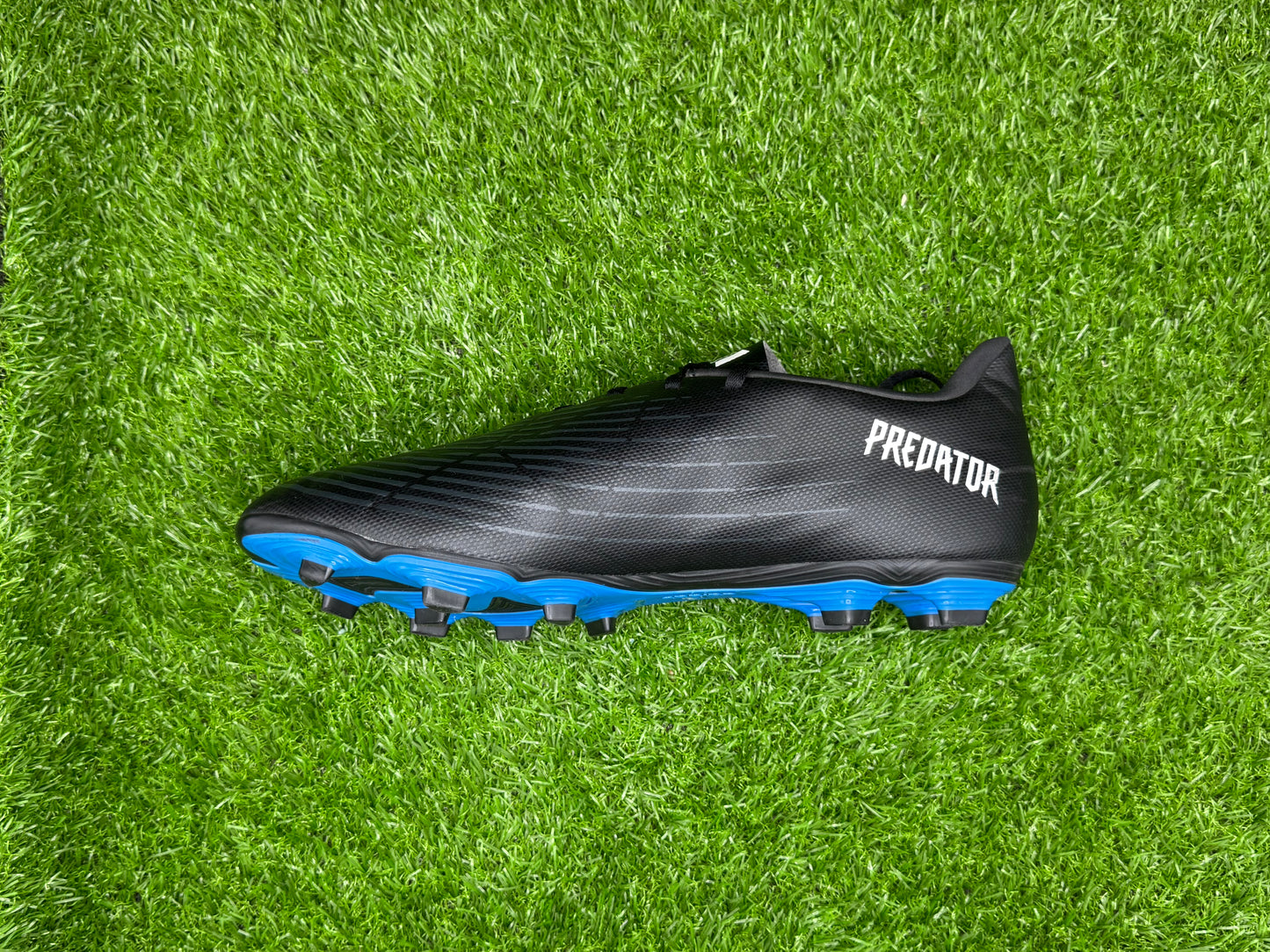 Adidas Predator Edge. 4 FxG
