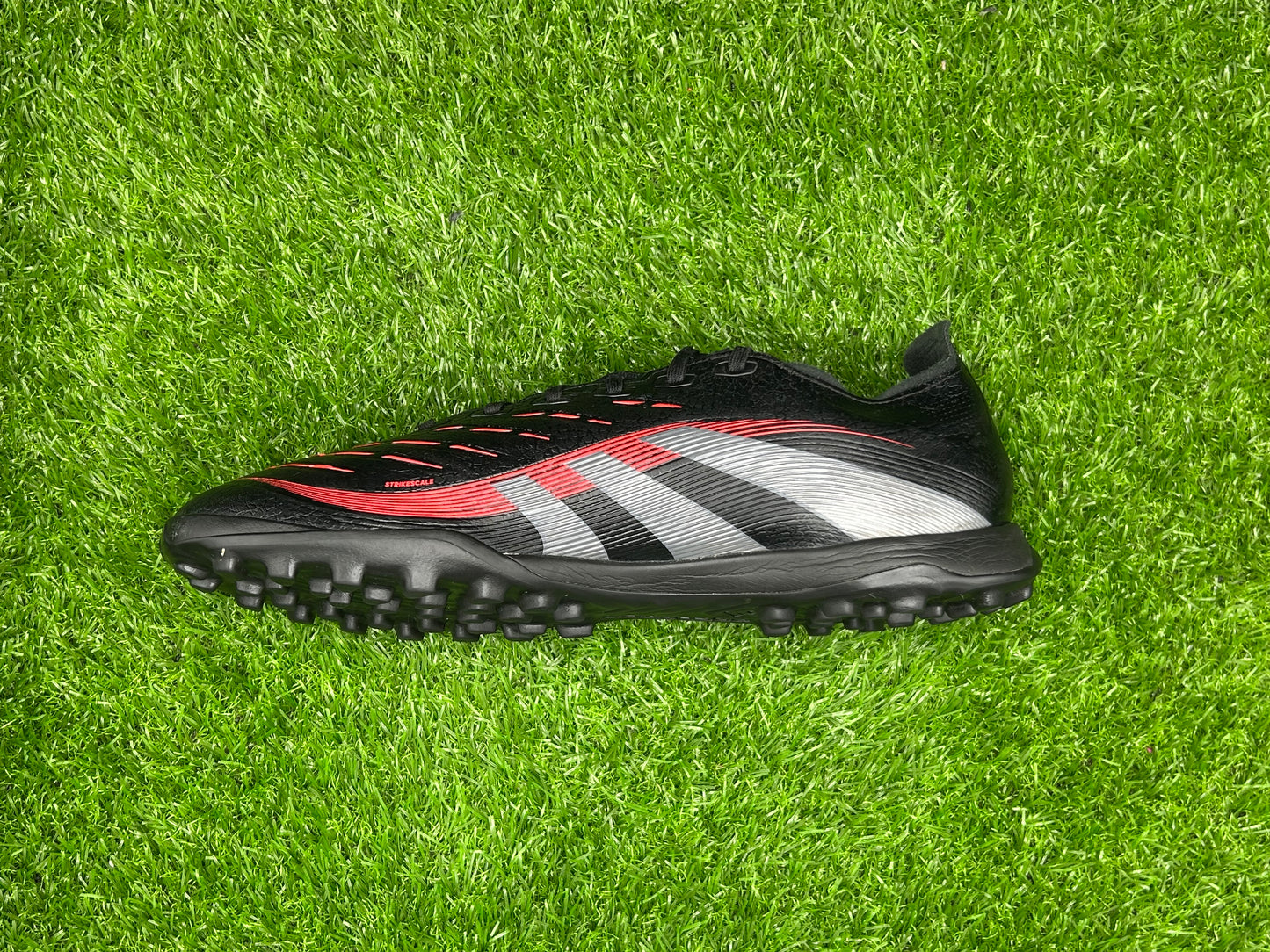 Adidas Predator 24 League TF