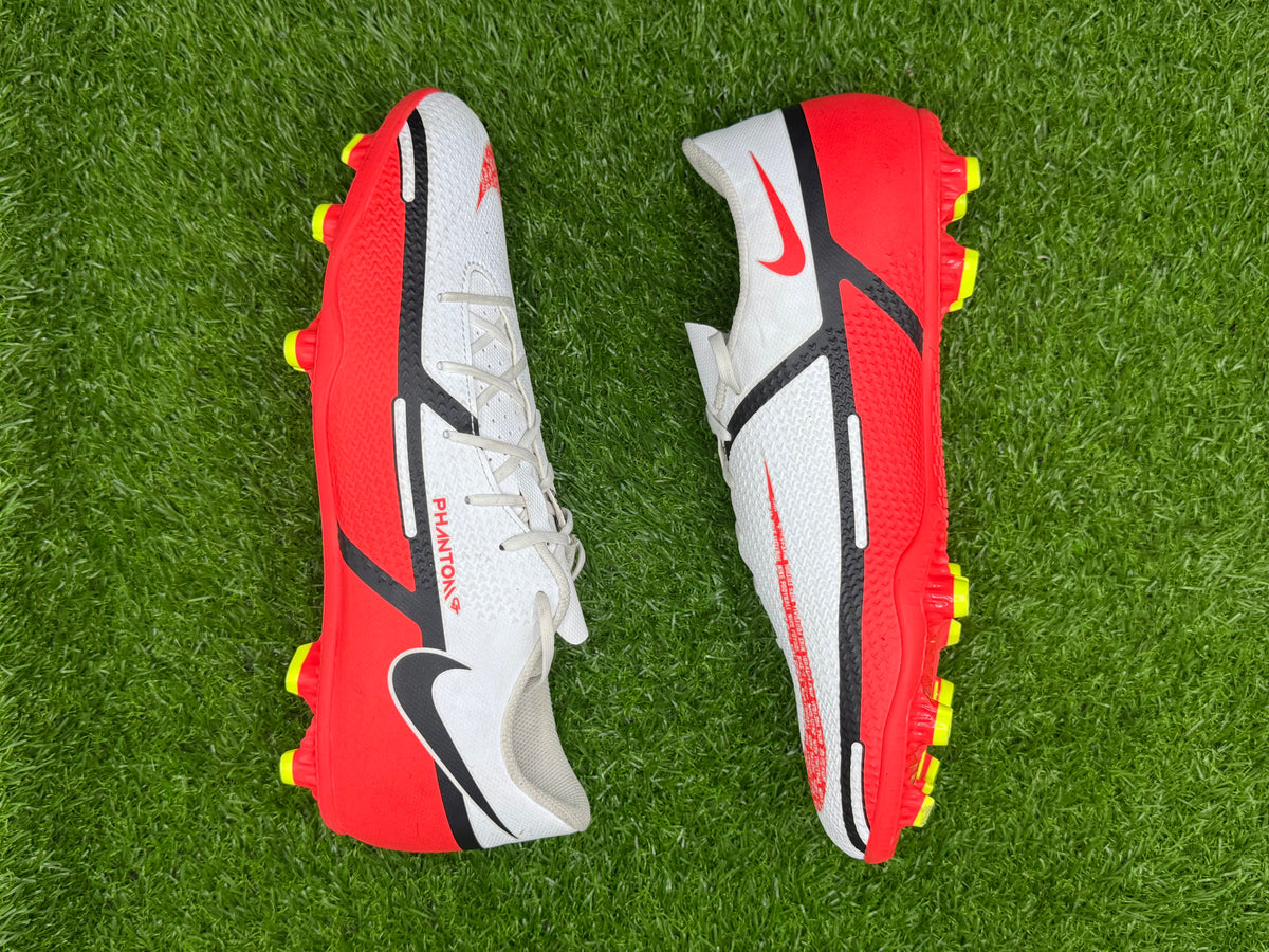 Nike Phantom GT2 Club FG/MG