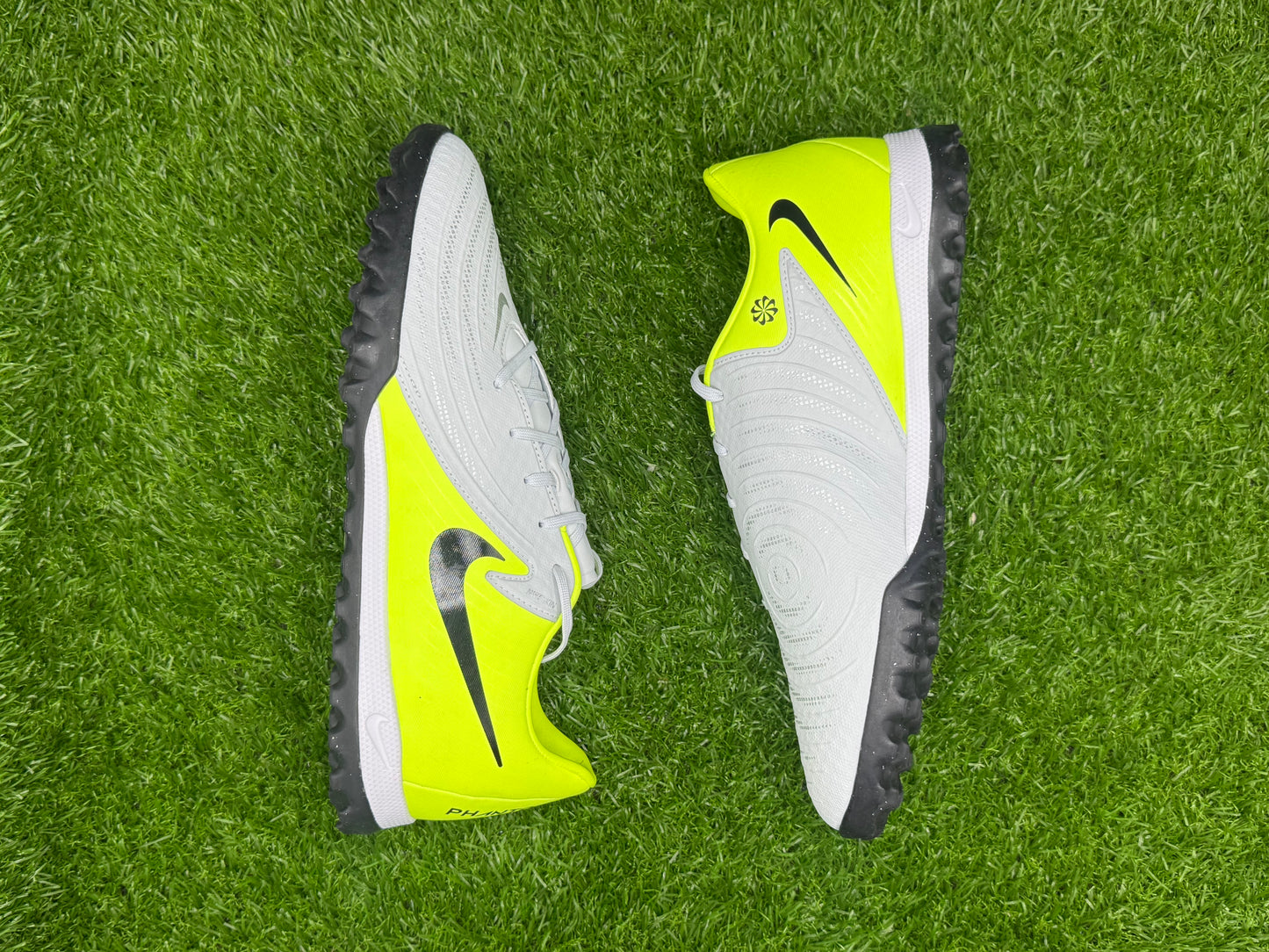 Nike Phantom GX 2 Academy TF