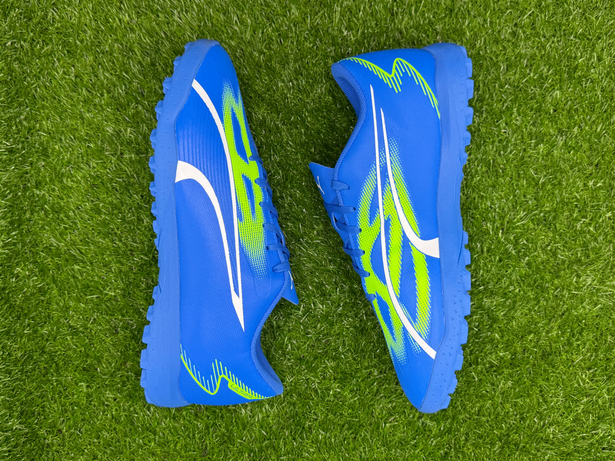 PUMA Ultra Play TT (Brand New)