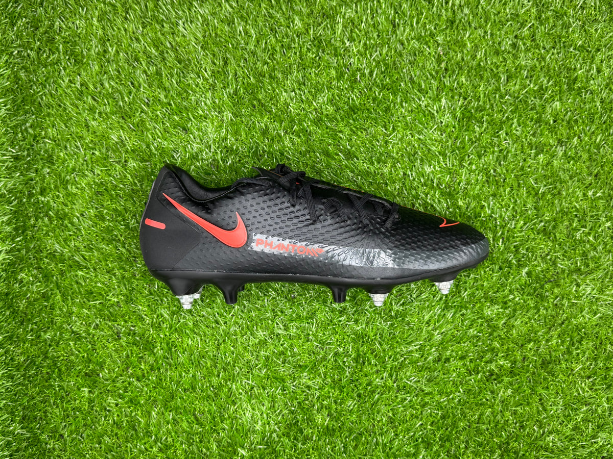 Nike Phantom GT Academy SG-Pro