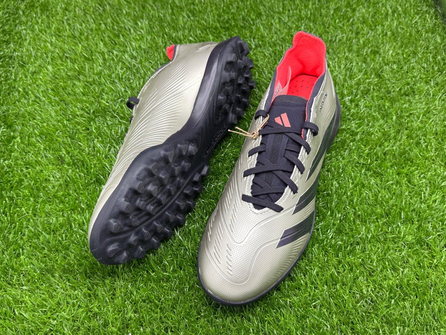 Adidas Predator League TF (Brand New)