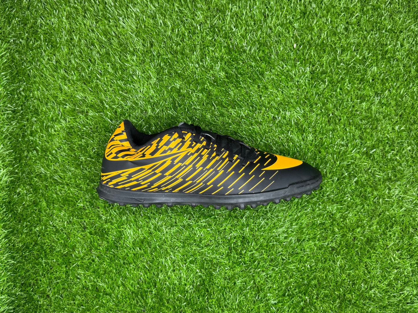 Nike Bravatax II TF