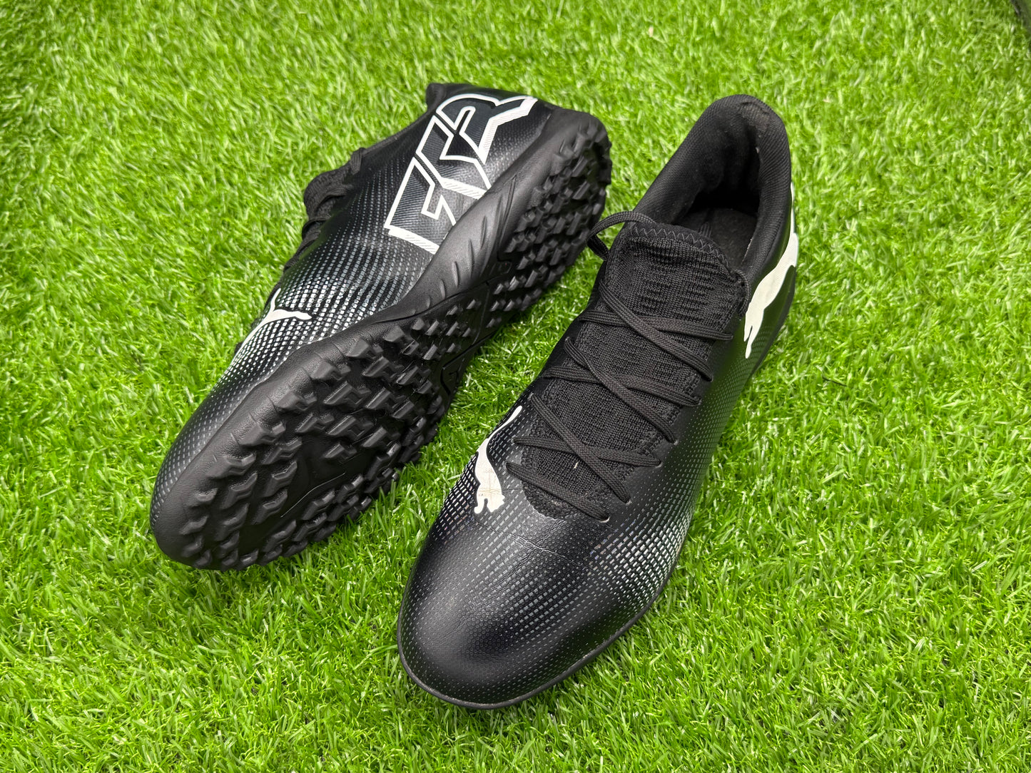 PUMA FUTURE 7 PLAY TT