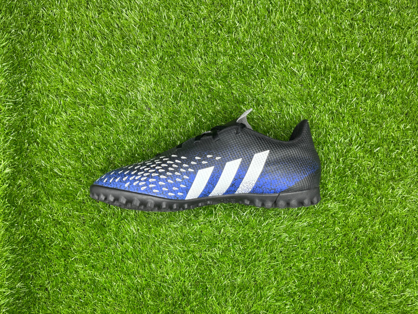 Adidas Predator FREAK.4 TF