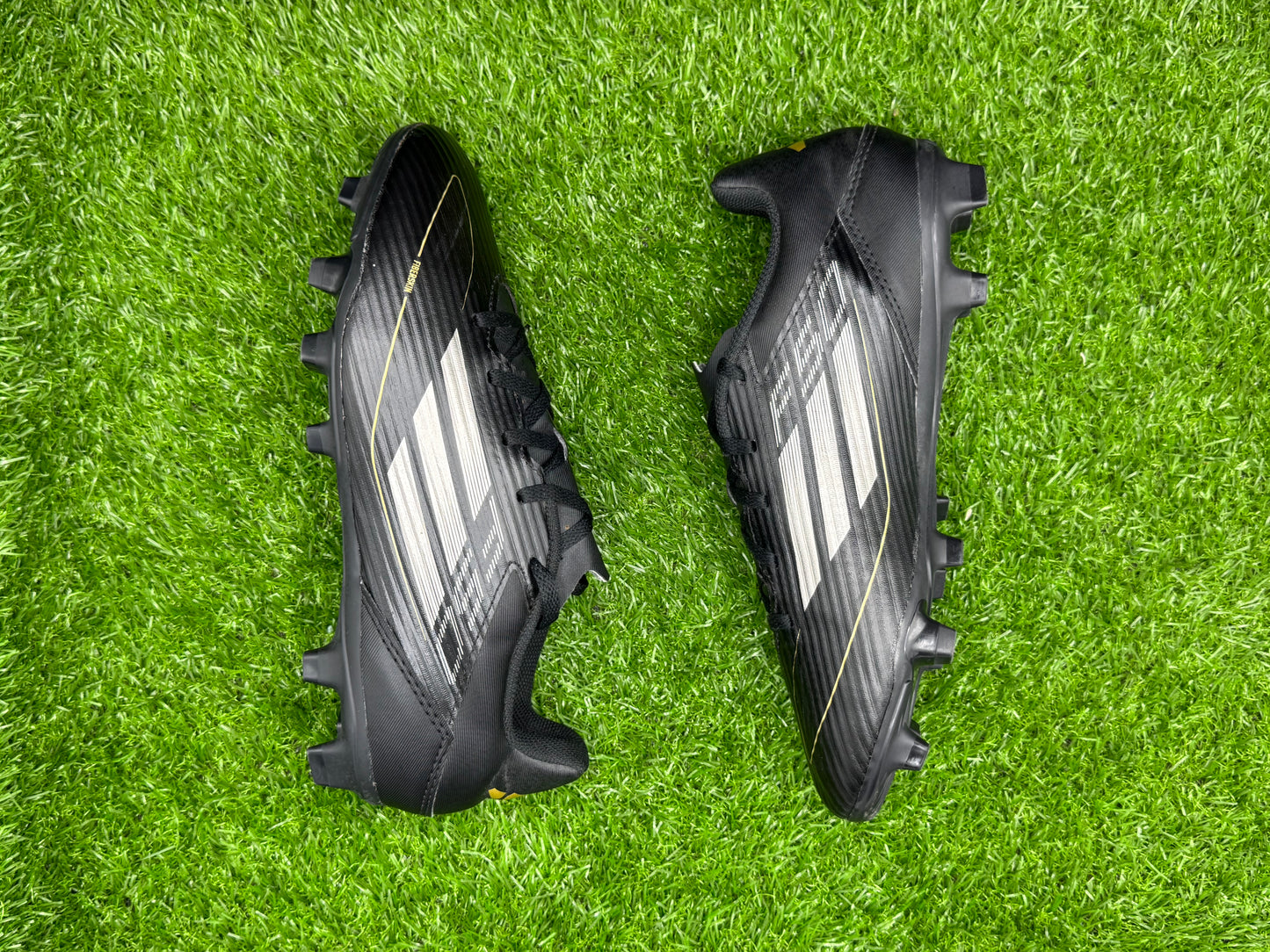 adidas F50 Club FxG