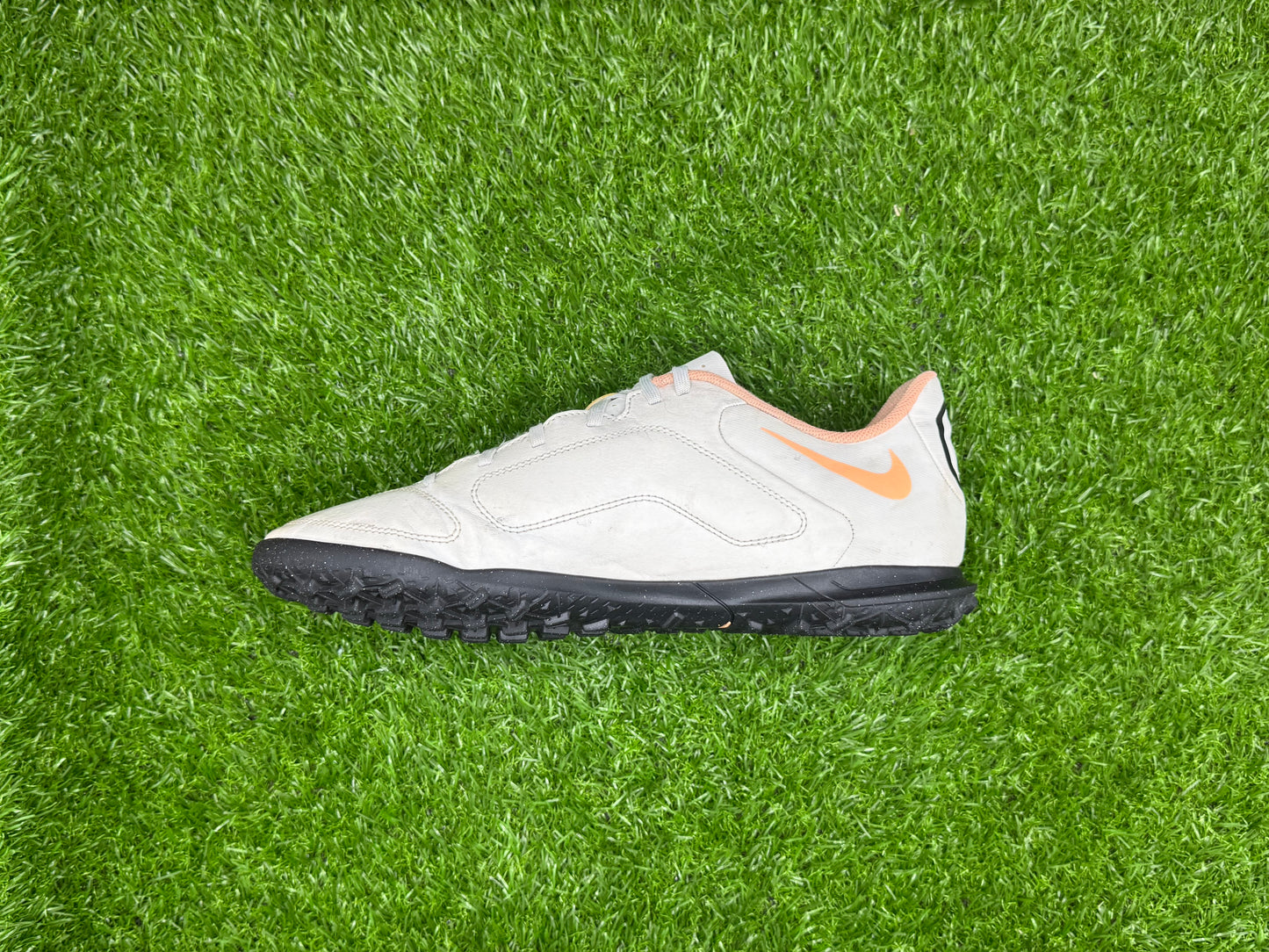Nike Tiempo Legend 9 Club TF