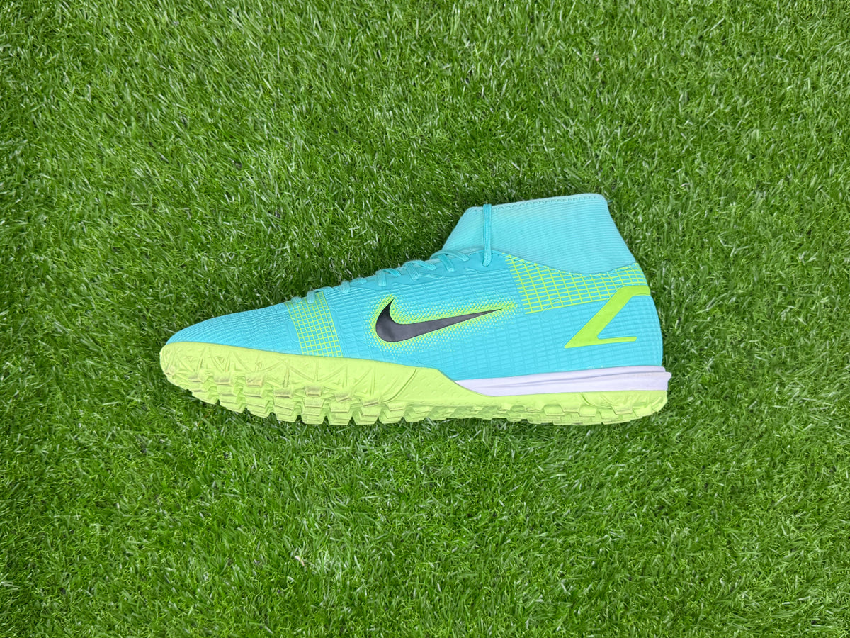 Nike Mercurial Superfly 8 Academy TF
