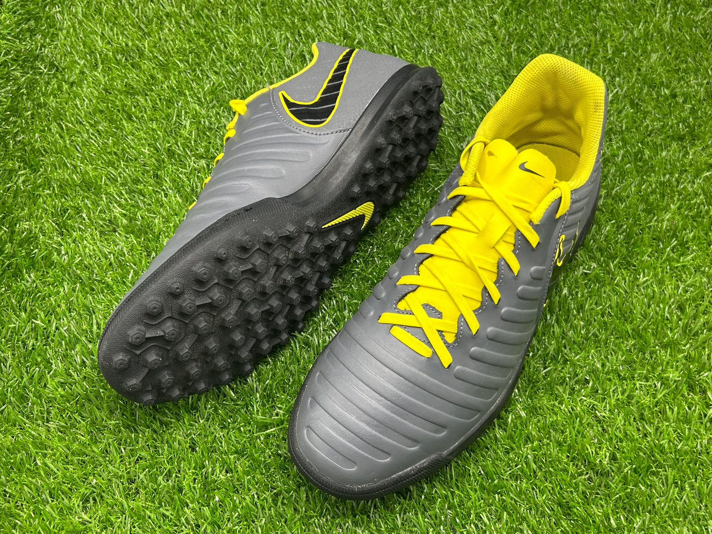 Nike Tiempo Legend 7 Club TF