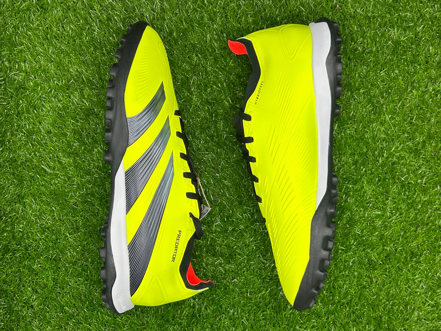 Adidas Predator 24 League Low TF