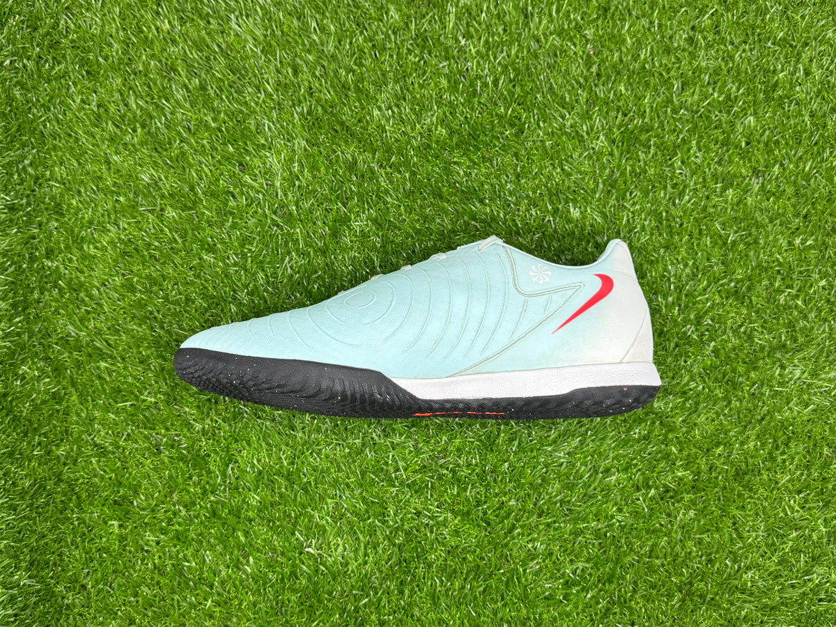 Nike Phantom GX 2 Academy In