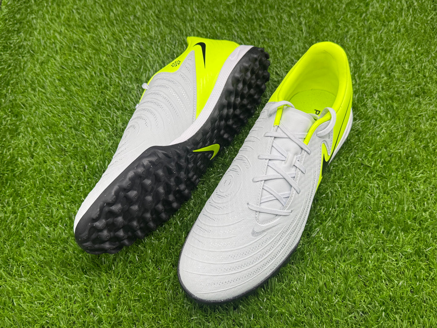 Nike Phantom GX 2 Academy TF