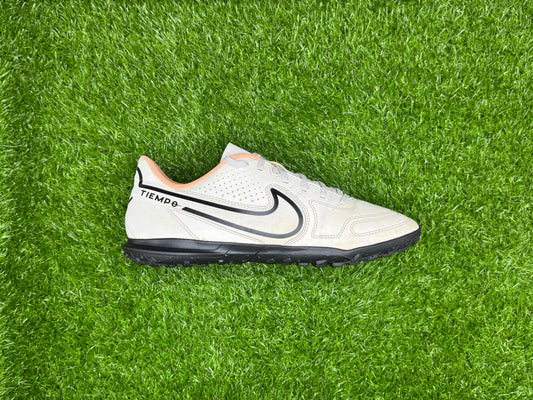 Nike Tiempo Legend 9 Club TF