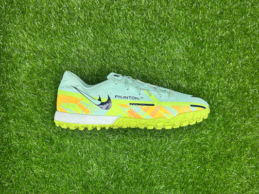 Nike Phantom GT2 Academy TF