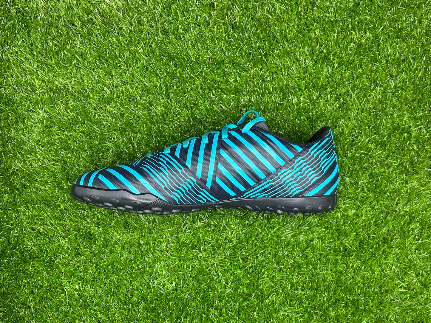 adidas Nemeziz 17.4 TF