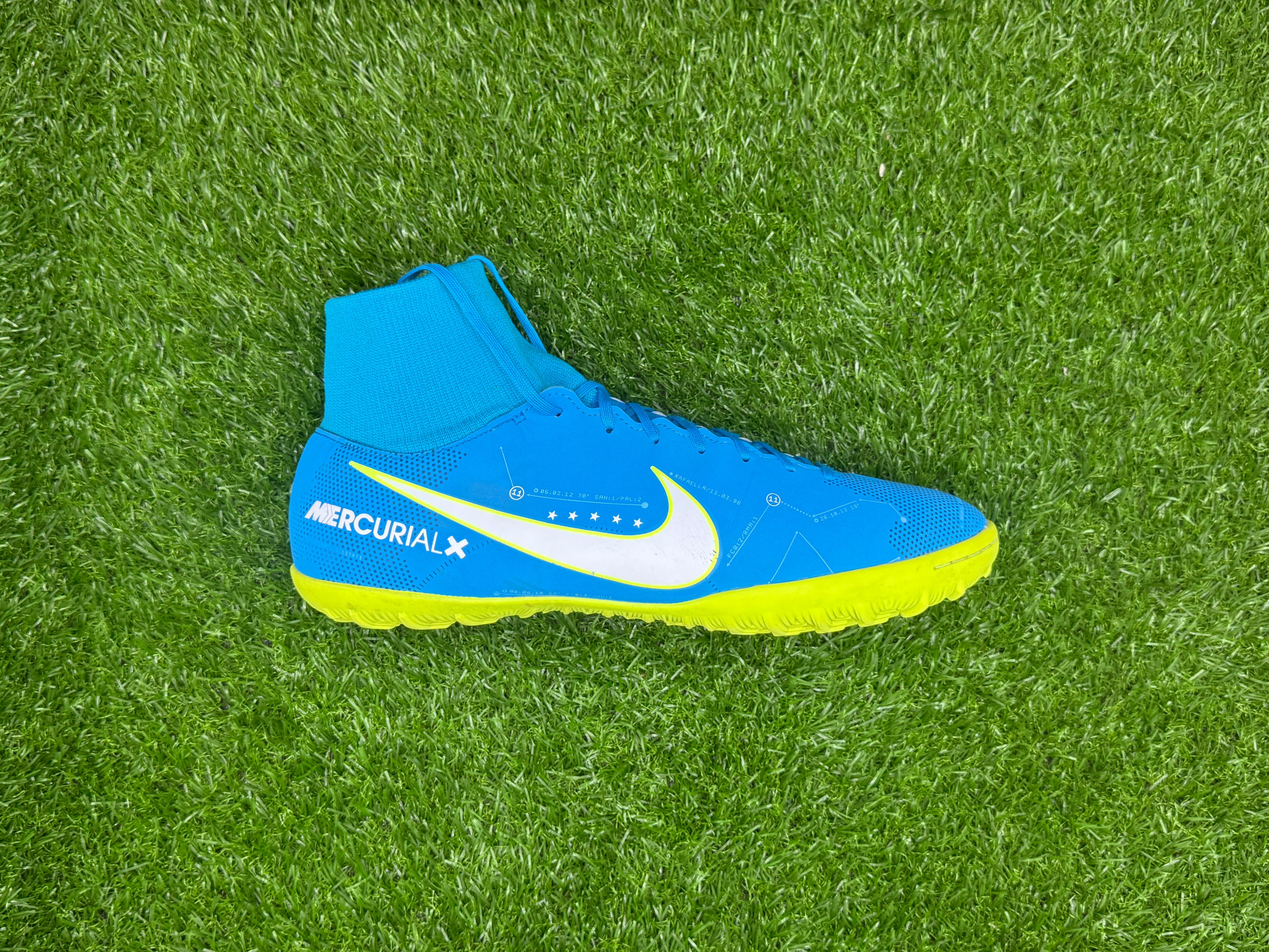 Nike MercurialX Victory VI DF NJR TF – Footballcleats.pk