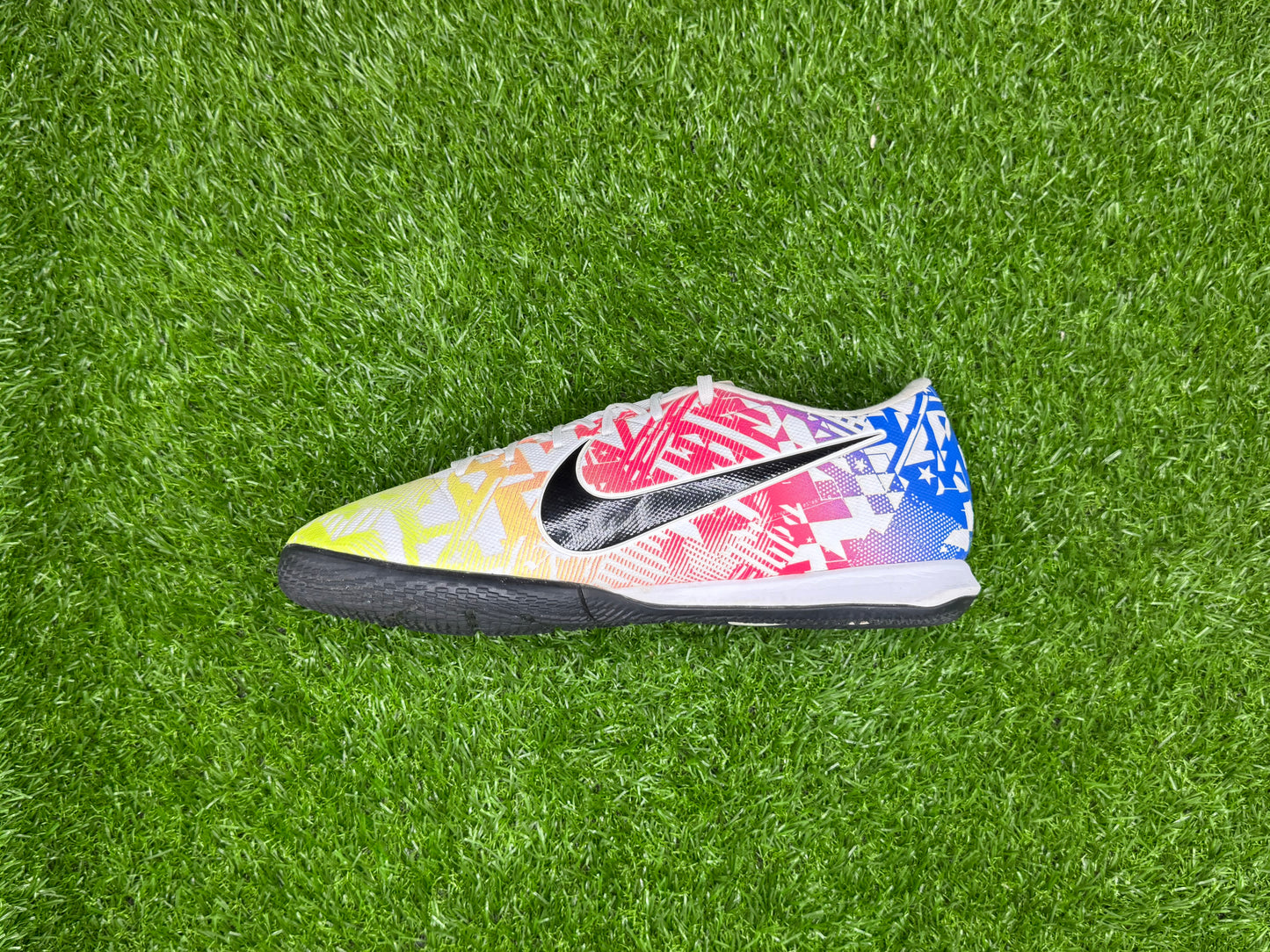 Nike Neymar Jr. x Mercurial Vapor 13 Academy IC
