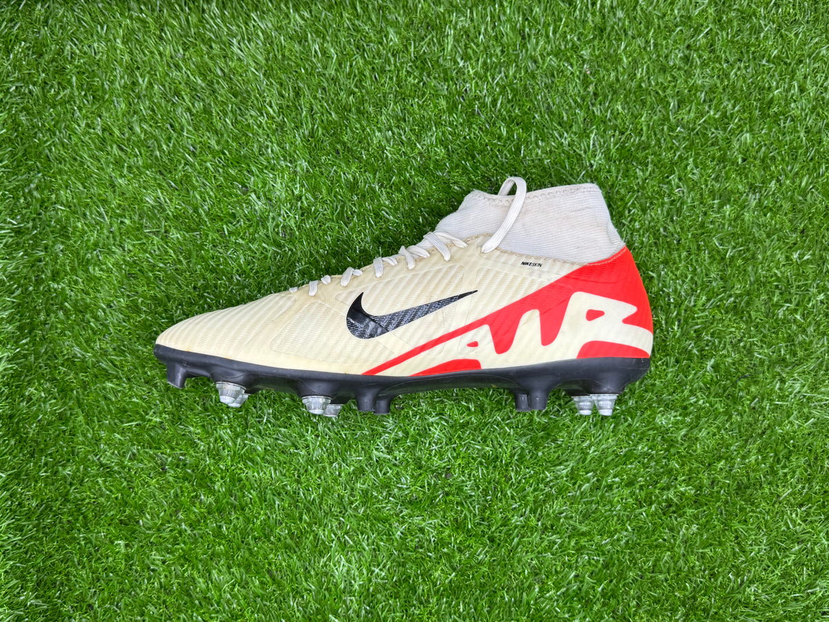Nike Zoom Mercurial Superfly 9 Academy SG-PRO