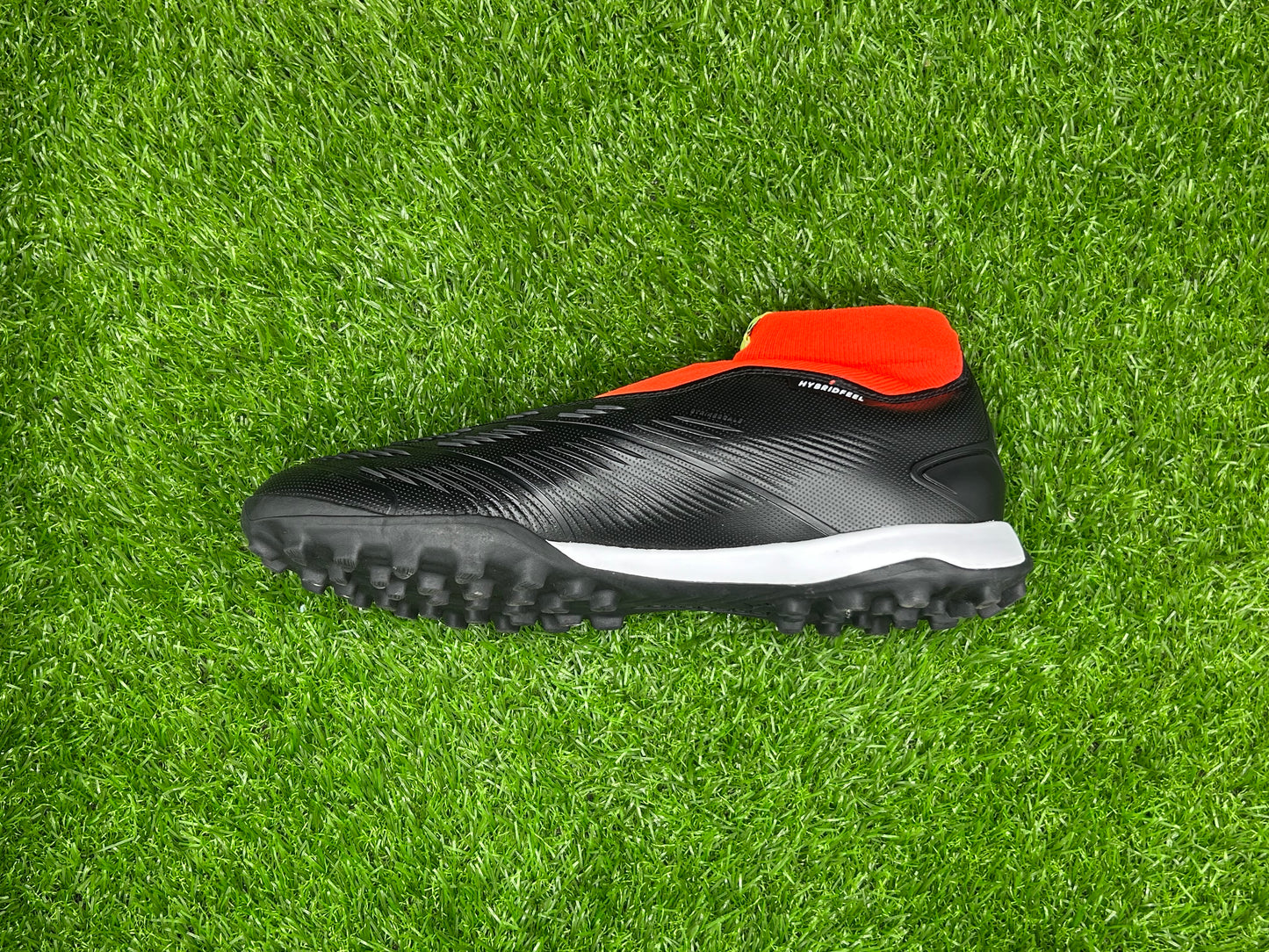 Adidas Predator 24 League LL TF (Brand New)