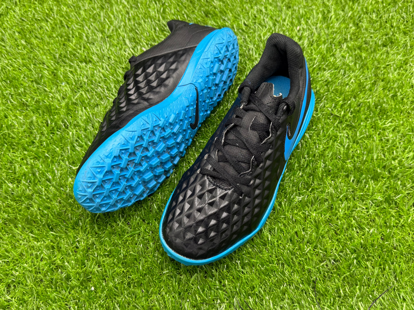 Nike Tiempo Jr. Legend 8 Club TF