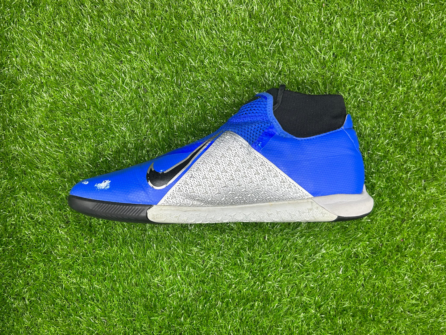 Nike Phantom VSN Academy DF IC