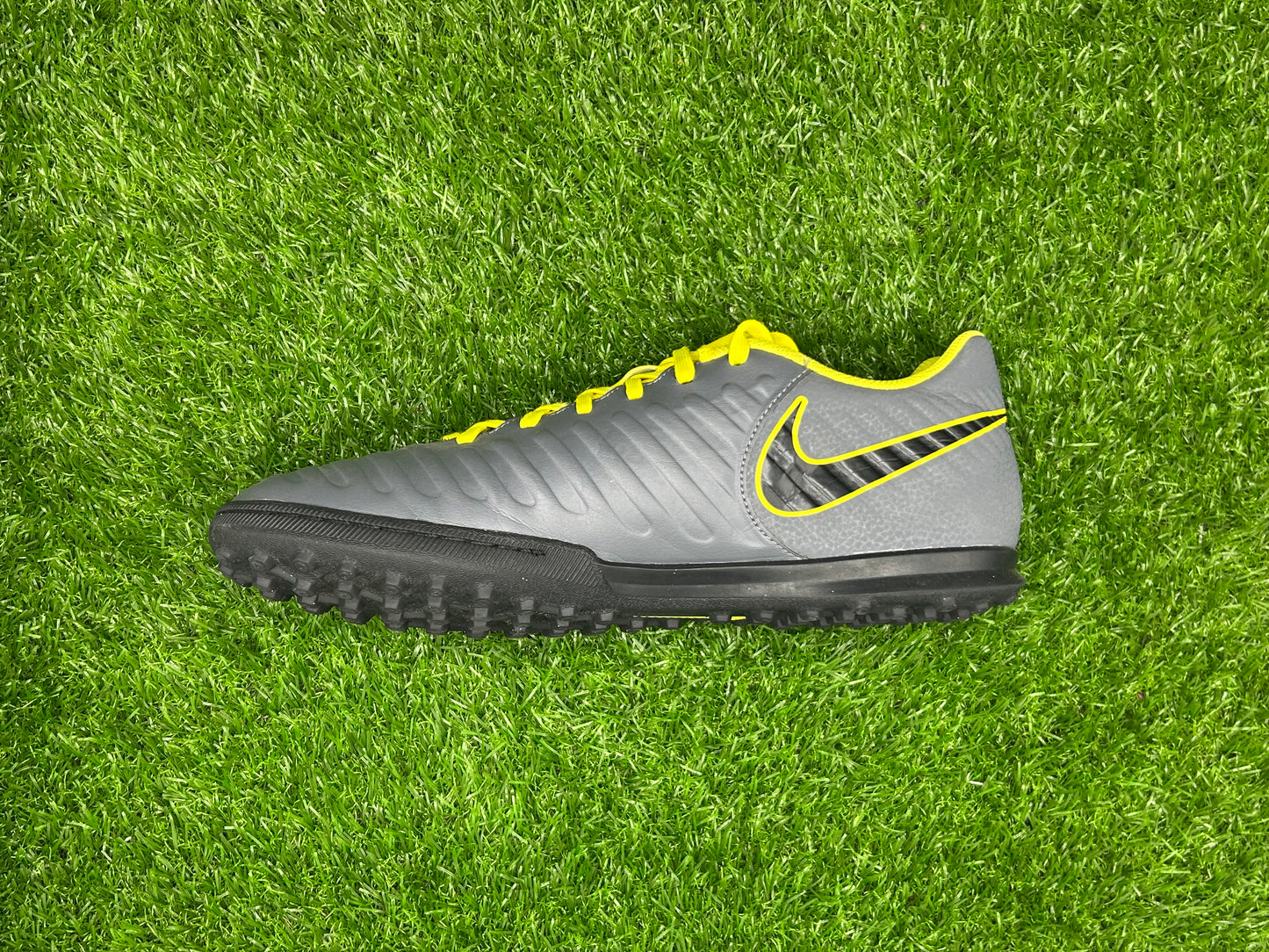 Nike Tiempo Legend 7 Club TF
