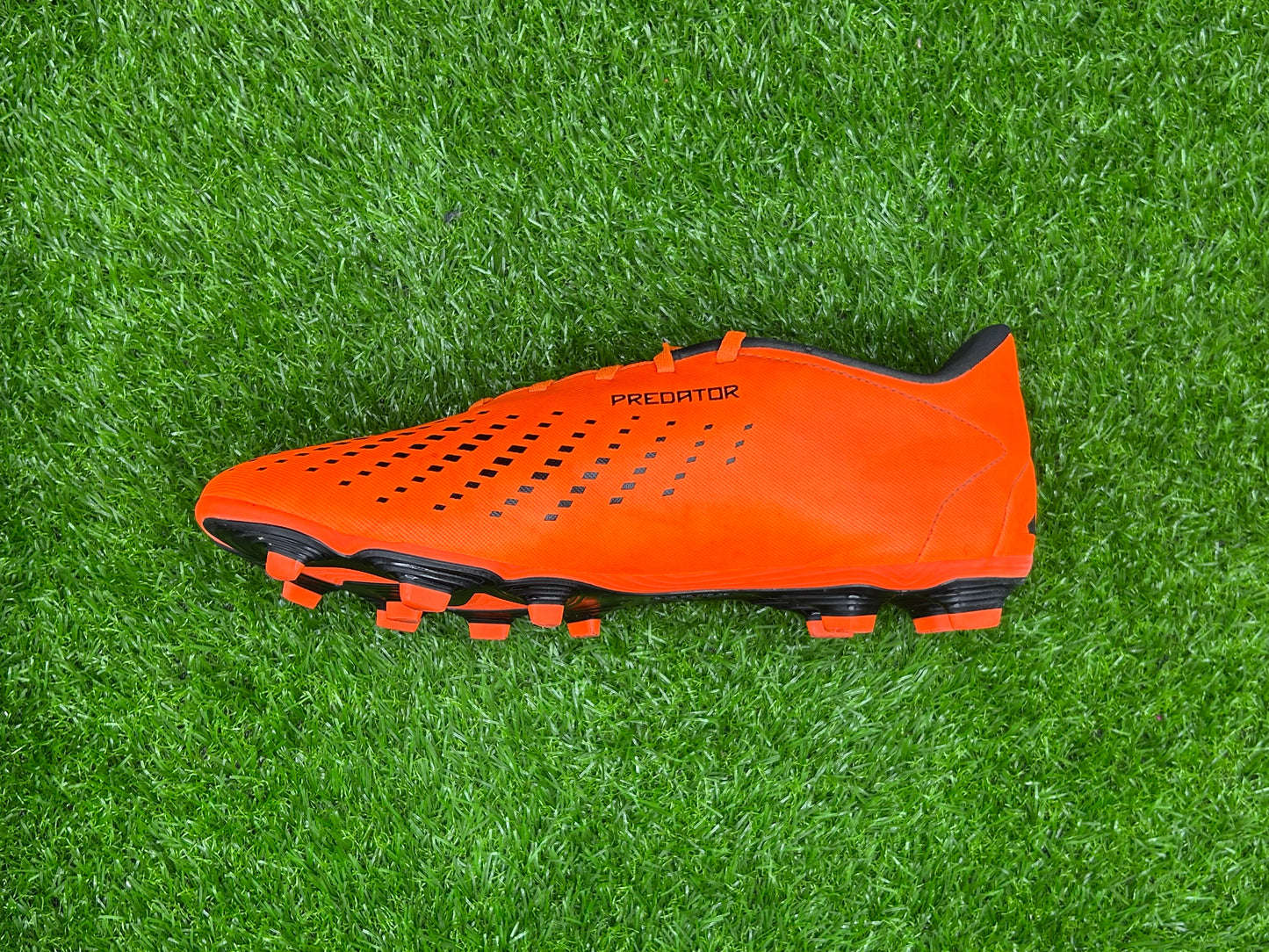 Adidas predator accuracy.4 FG