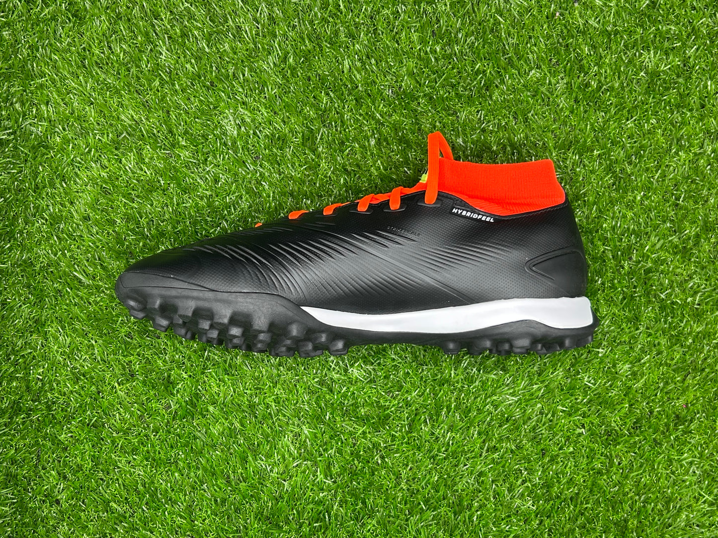 Adidas Predator 24 League TF