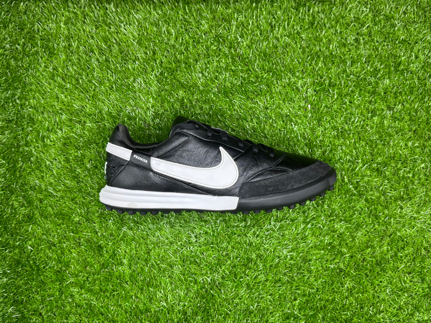 Nike premier III TF