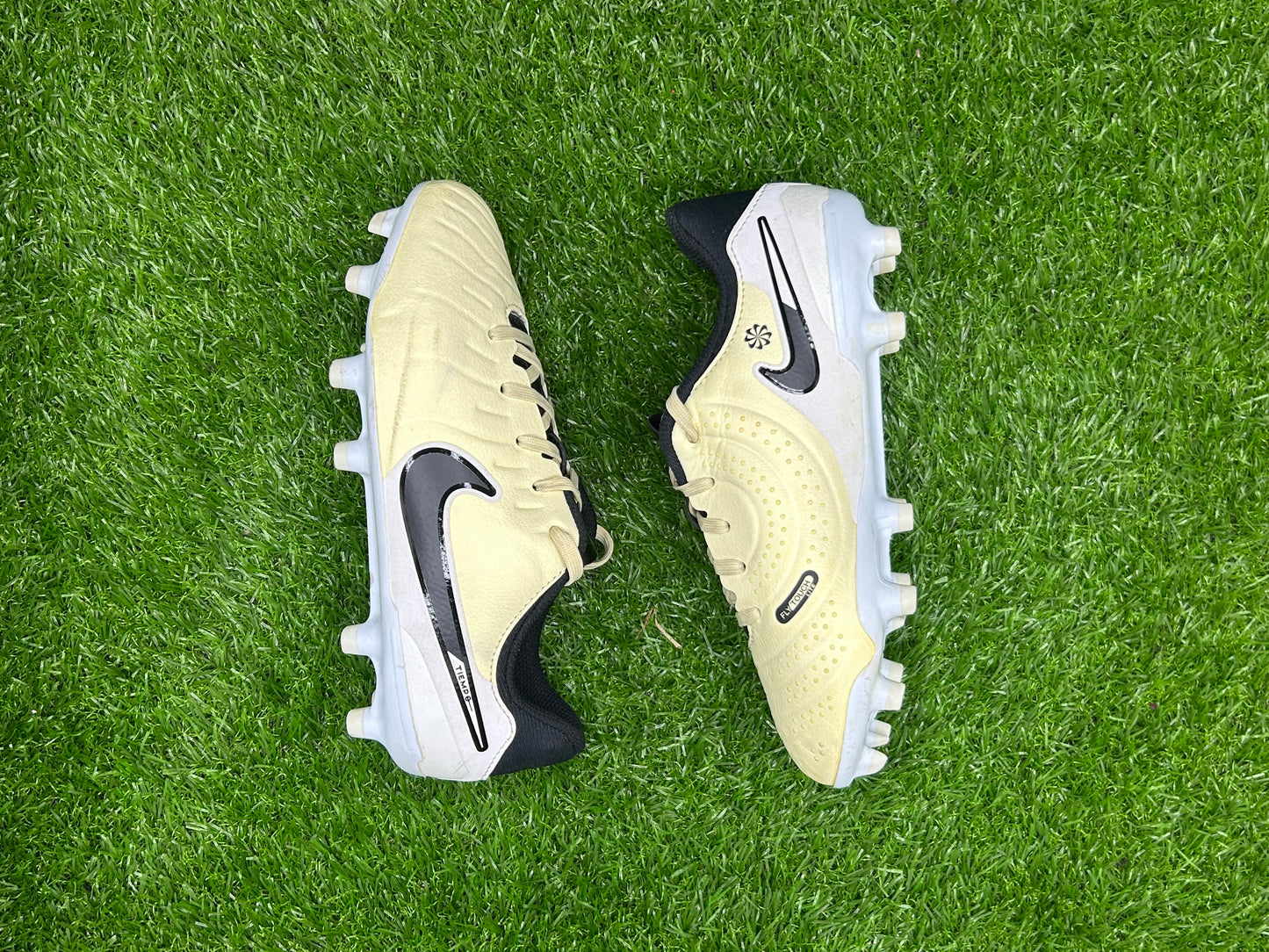 Nike Tiempo Legend 10 Academy FG/MG