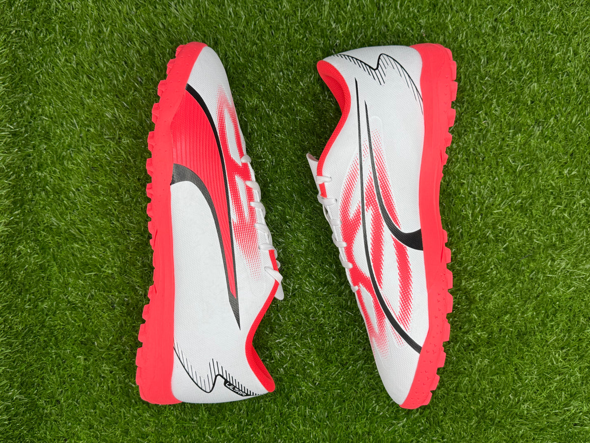 PUMA Ultra Play TT (Brand New)