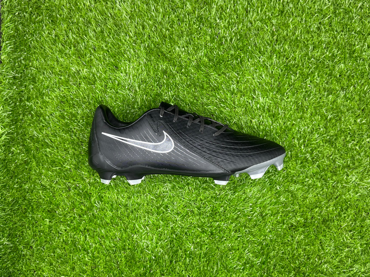 Nike Phantom GX 2 Academy MG